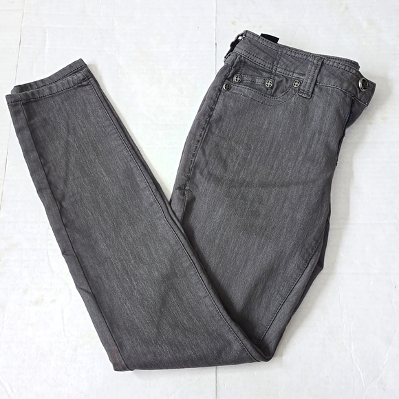 Affliction-Raquel- Size 30 Jean's from the black Premium line- Fluer Gray - Picture 2 of 12